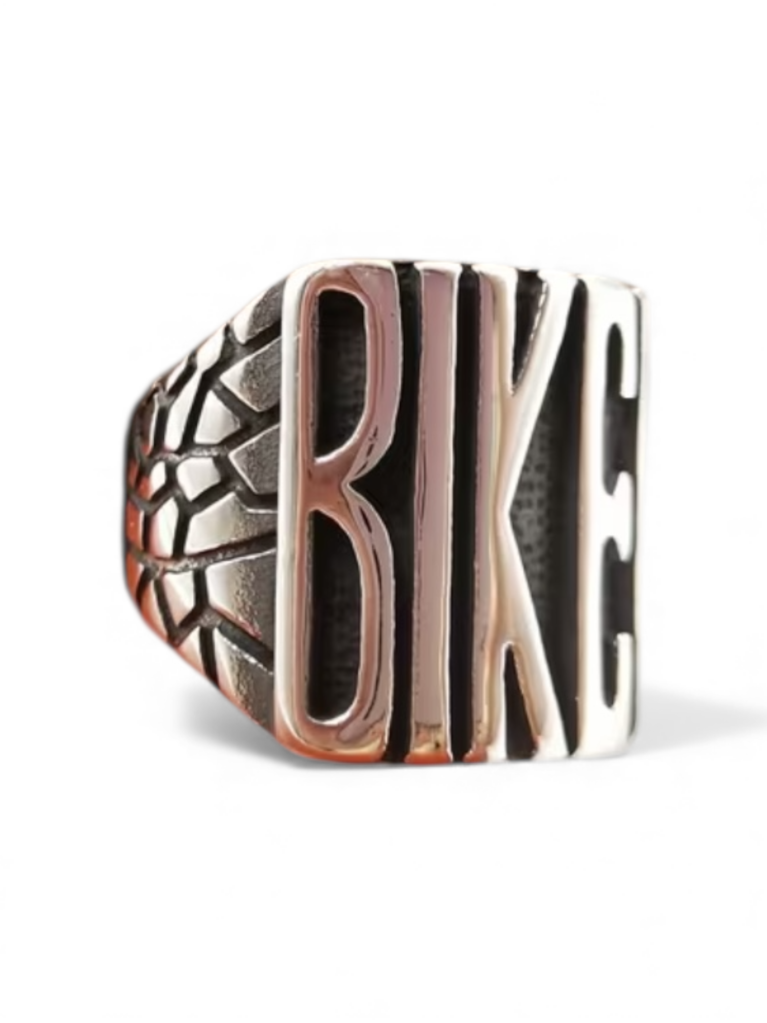 טבעת של רוכבים עם נוכחות